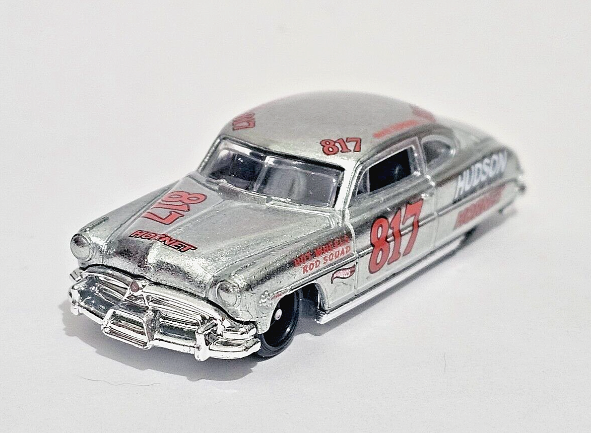 Hot Wheels ZAMAC ミニカー ピンク/シルバー Amazon.com: Hot Wheels Zamac '52 Hudson Hornet, [Silver] 140