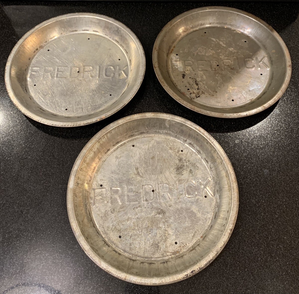 SET OF Vintage FREDRICK Pie Tins Pans 9
