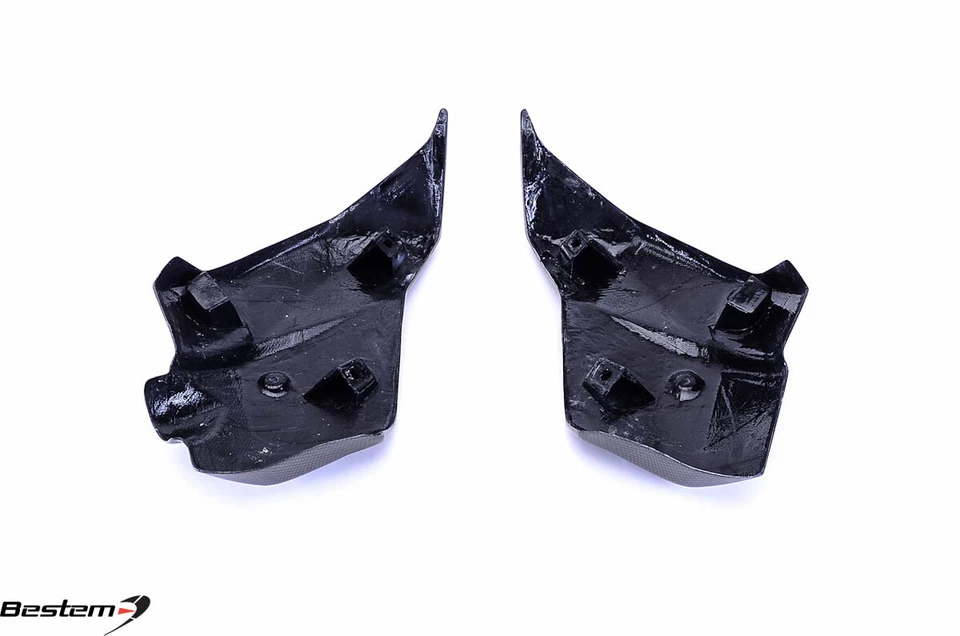 Triumph Tiger 800 100% Carbon Fiber Lower Radiator Covers (L+R) - Image 4 of 4