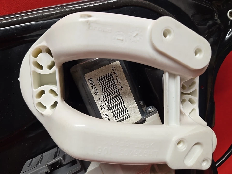 Подлинный оригинальный производитель 2005 - 2007 Land Rover LR3 левое окно регулятор с двигателем CUR000140 - Изображение 4 из 4