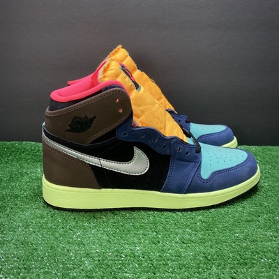 upside down swoosh jordan 1