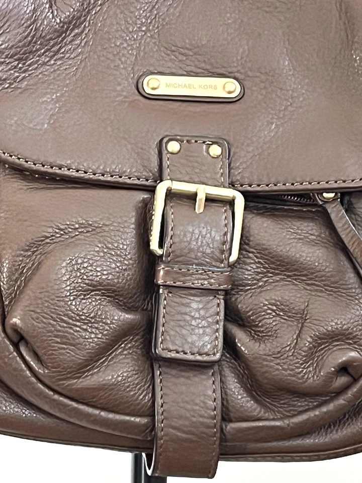 MICHAEL KORS 斜挎包单肩包深棕色带前扣闭合 — 第 4/4 张图片