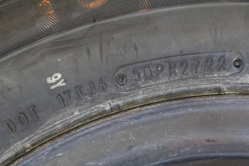 1989 FORD PROBE STEEL WHEEL 185 70 14 RIM WITH FALKEN TIRE 8/32" TREAD - Image 3 of 4