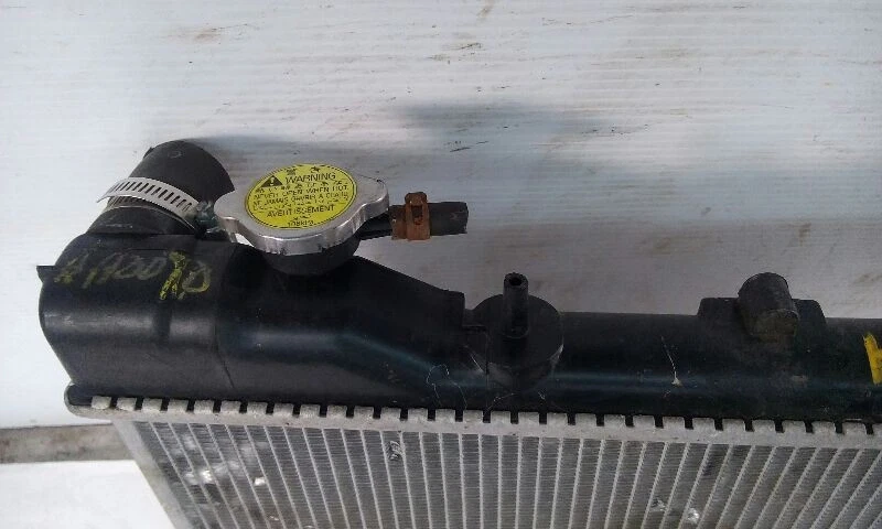 Radiador automático Subaru Forester 99-02, 2,5 litros, 4 cilindros Foto 3 de 4