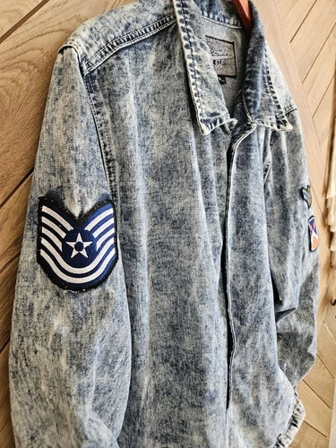 Brooklyn Cloth Men's XL Acid Wash Denim Jacket Military Patches Distressed Jean image 5