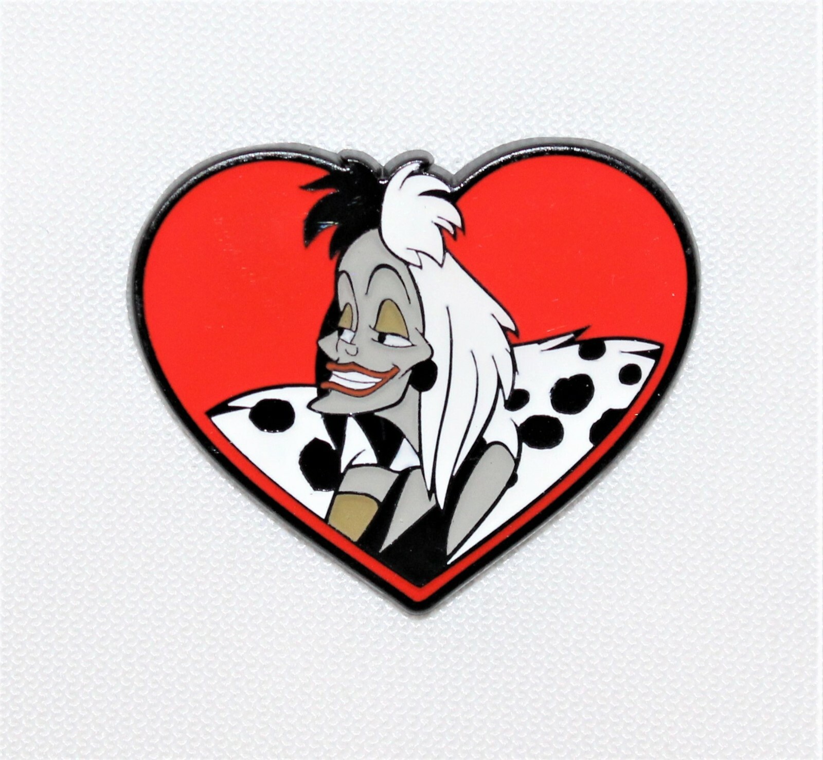 Disney Loungefly Villains Pin Blind Box - Cruella De Vil