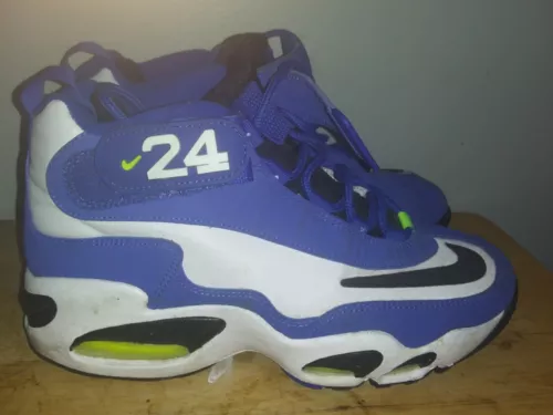 Size 7.5 - Nike Air Griffey Max 1 2021 Varsity Royal