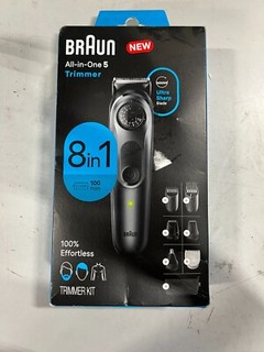 Braun Kit Estilo Todo en Uno Serie 5 5480 Recortadora 8 en 1 para Hombre con Barba