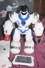 Ruko 7088 Smart Robots Large Programmable Interactive RC Robot With Box