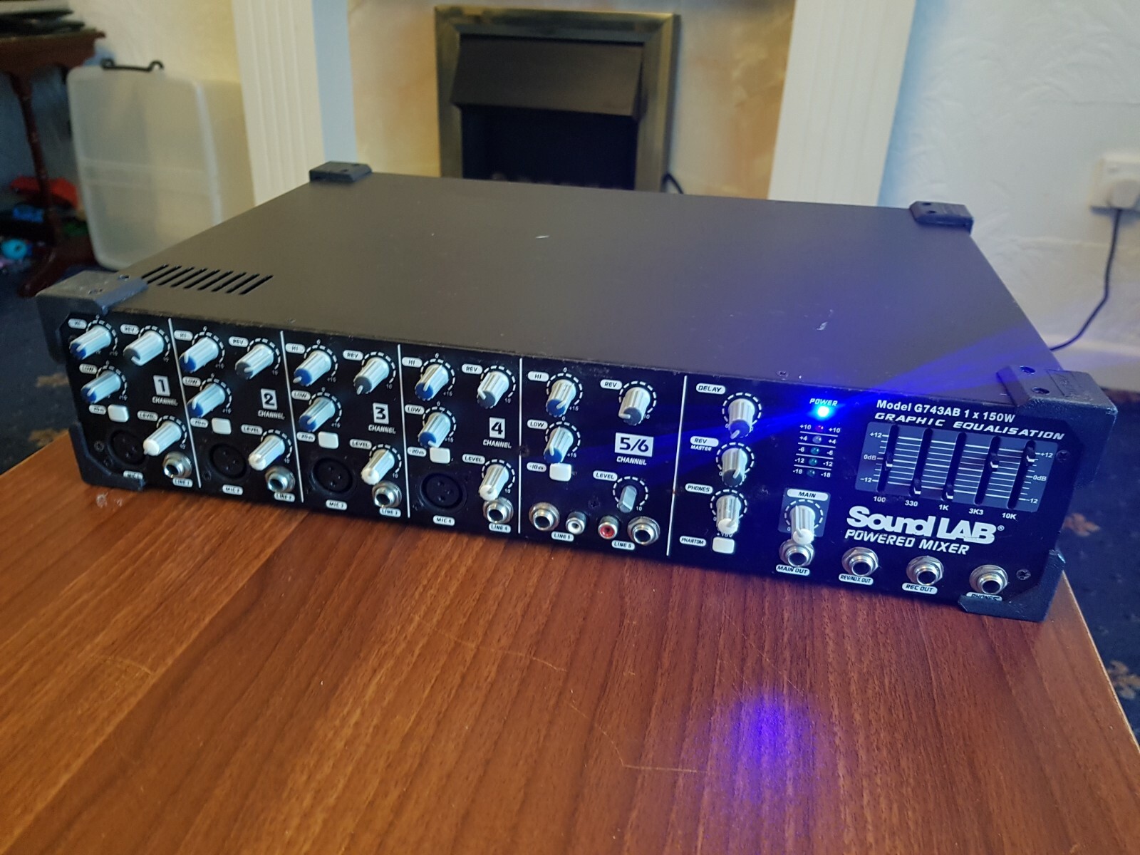 SOUND LAB POWERED MIXER AMPLIFIER, 150W G743AB SOUND LAB POWERED MIXER AMPLIFIER, 150W G743AB