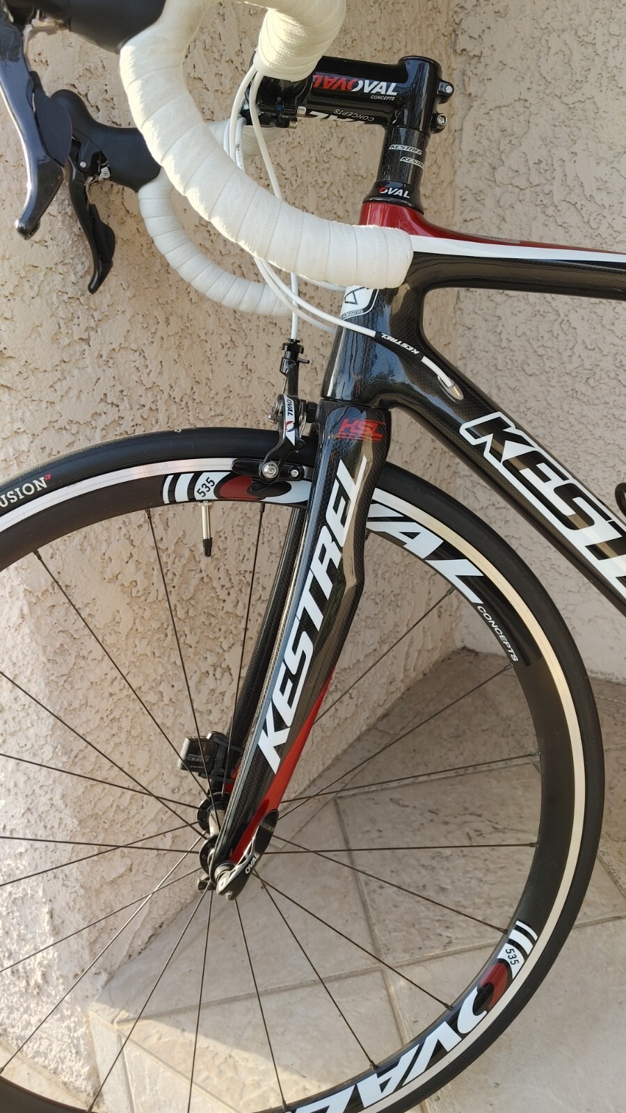 kestrel carbon fiber road bike