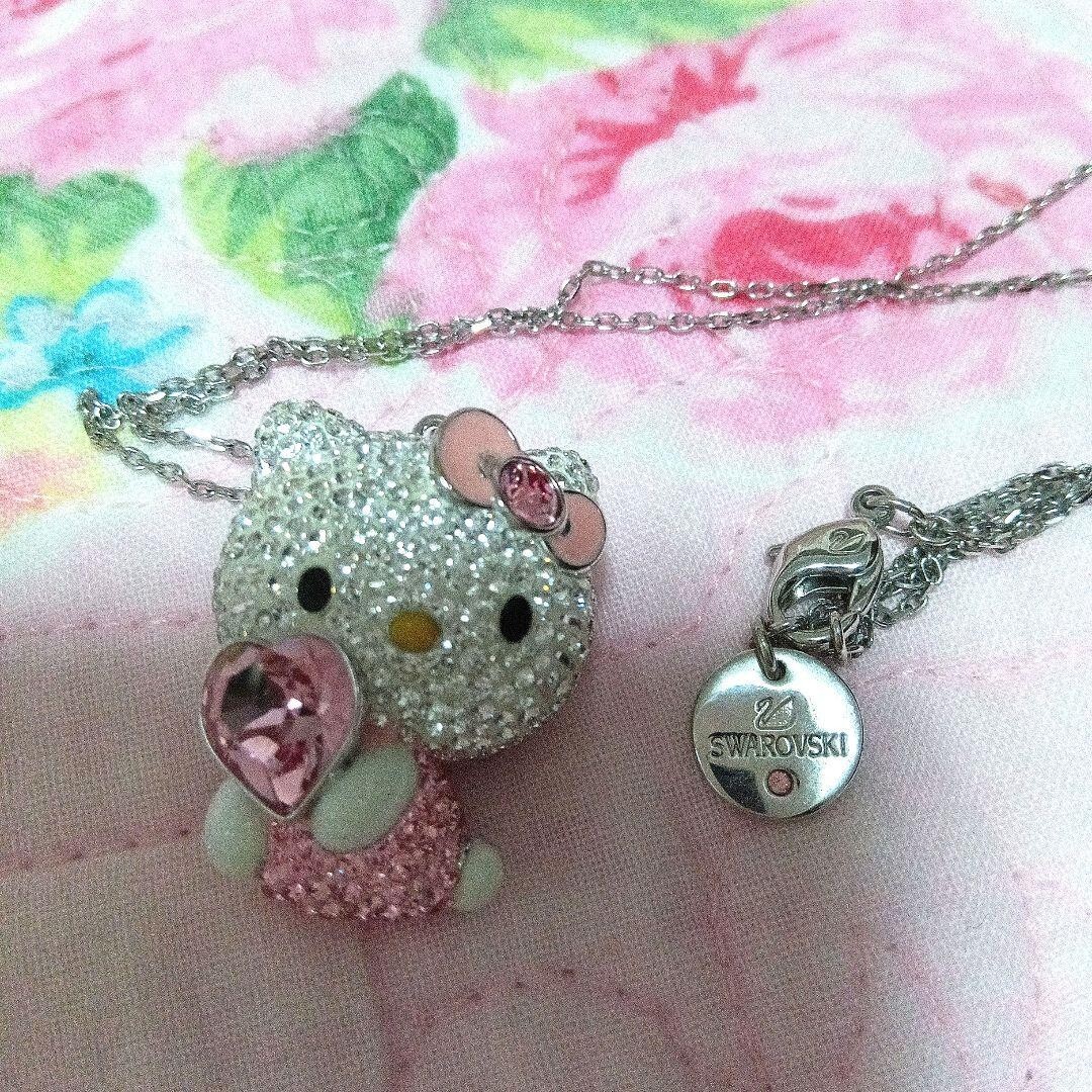 美品スワロフスキー Hello Kitty Iconic Heart ペンダント SWAROVSKI スワロフスキー Swarovski 『ハローキティ Hello