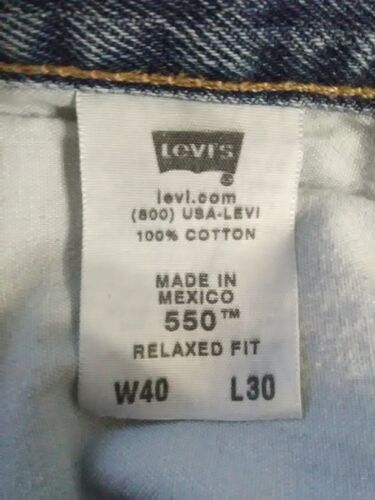 Levis 550 Blue Mens Jeans Relaxed Fit, Tapered Leg. Tag 40x30 Measures 41x28 - Picture 3 of 10