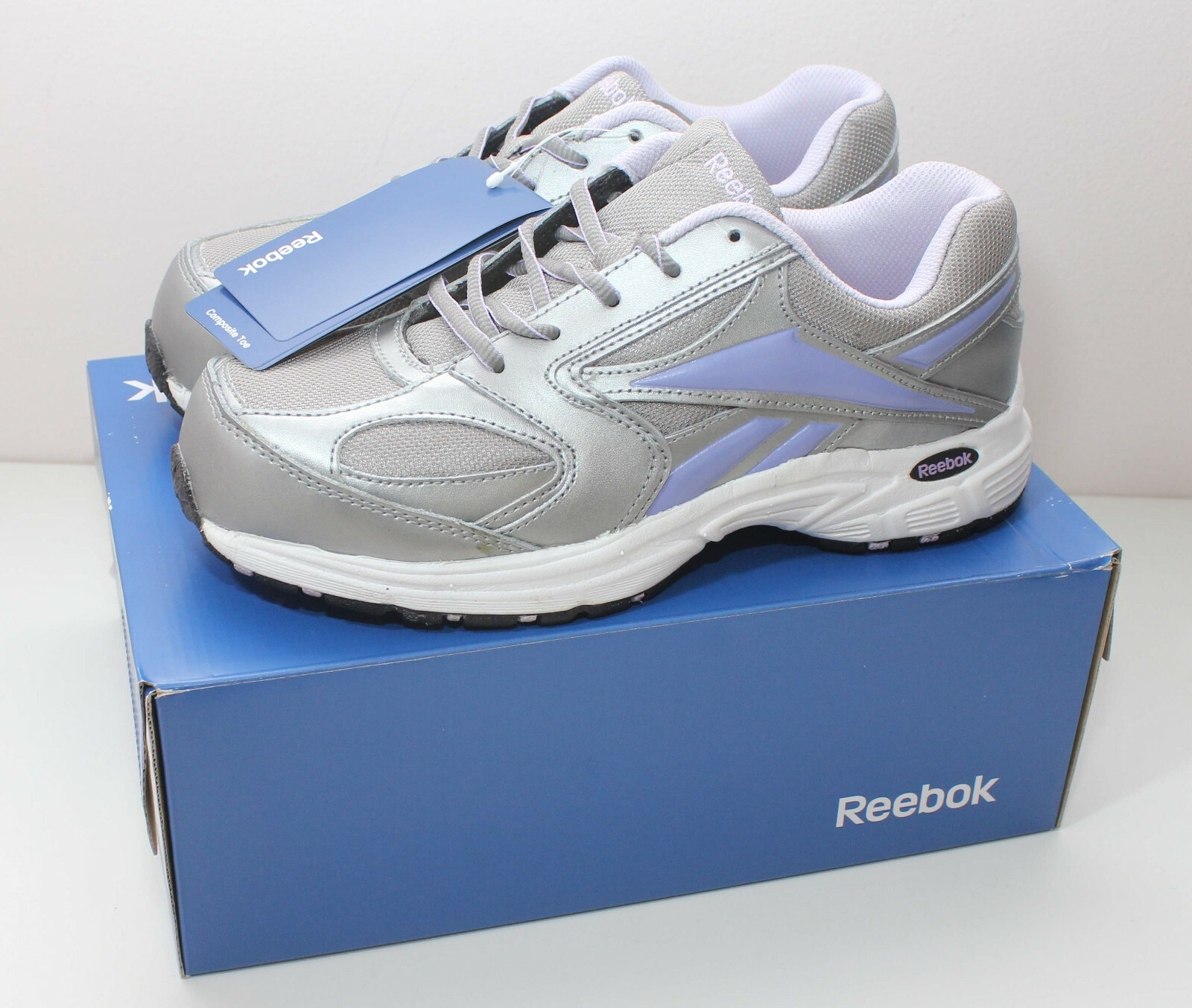 work tennis shoes womens