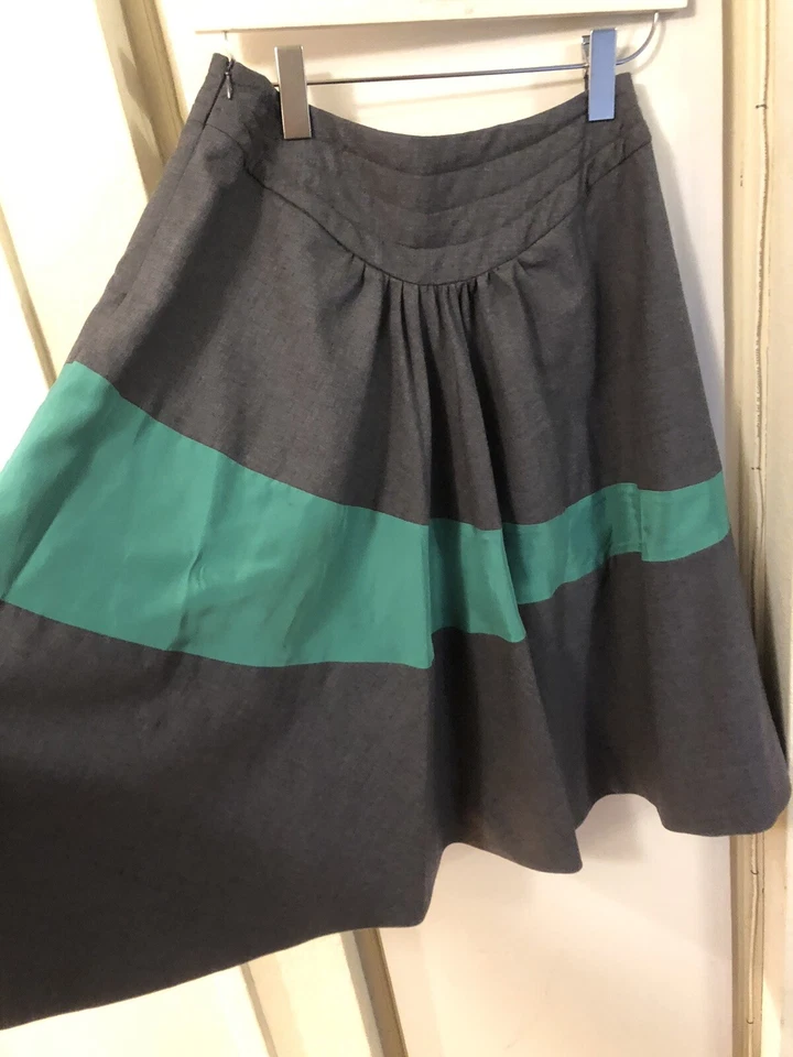 叠叠乐奇萨托羊毛真丝灰色半身裙,尺寸 2 — 第 2/4 张图片