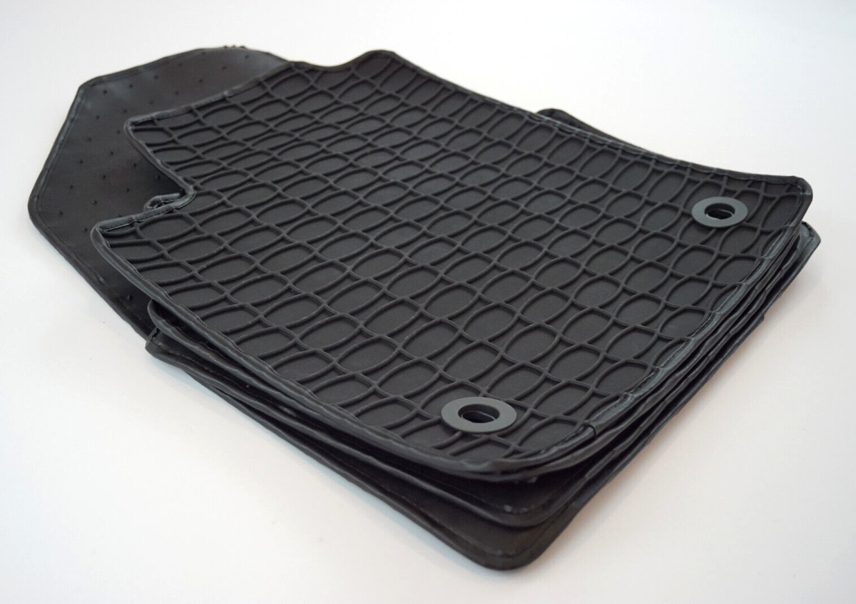 Lengenfelder Floor Mats With Blue Edge – Fits MG 4 From 2022 Onwards – 4-Piece Set