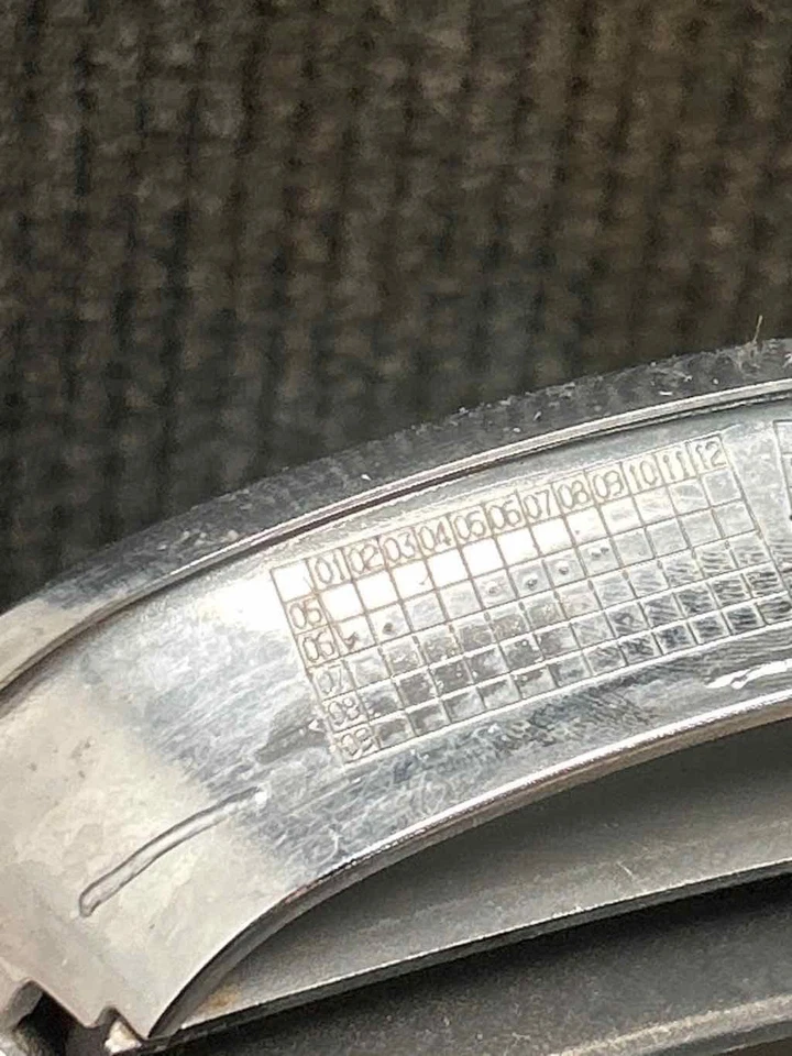 Fits 2007-2010 BMW X3 Upper Right Grille OEM#:51113420090 Foto 3 de 4