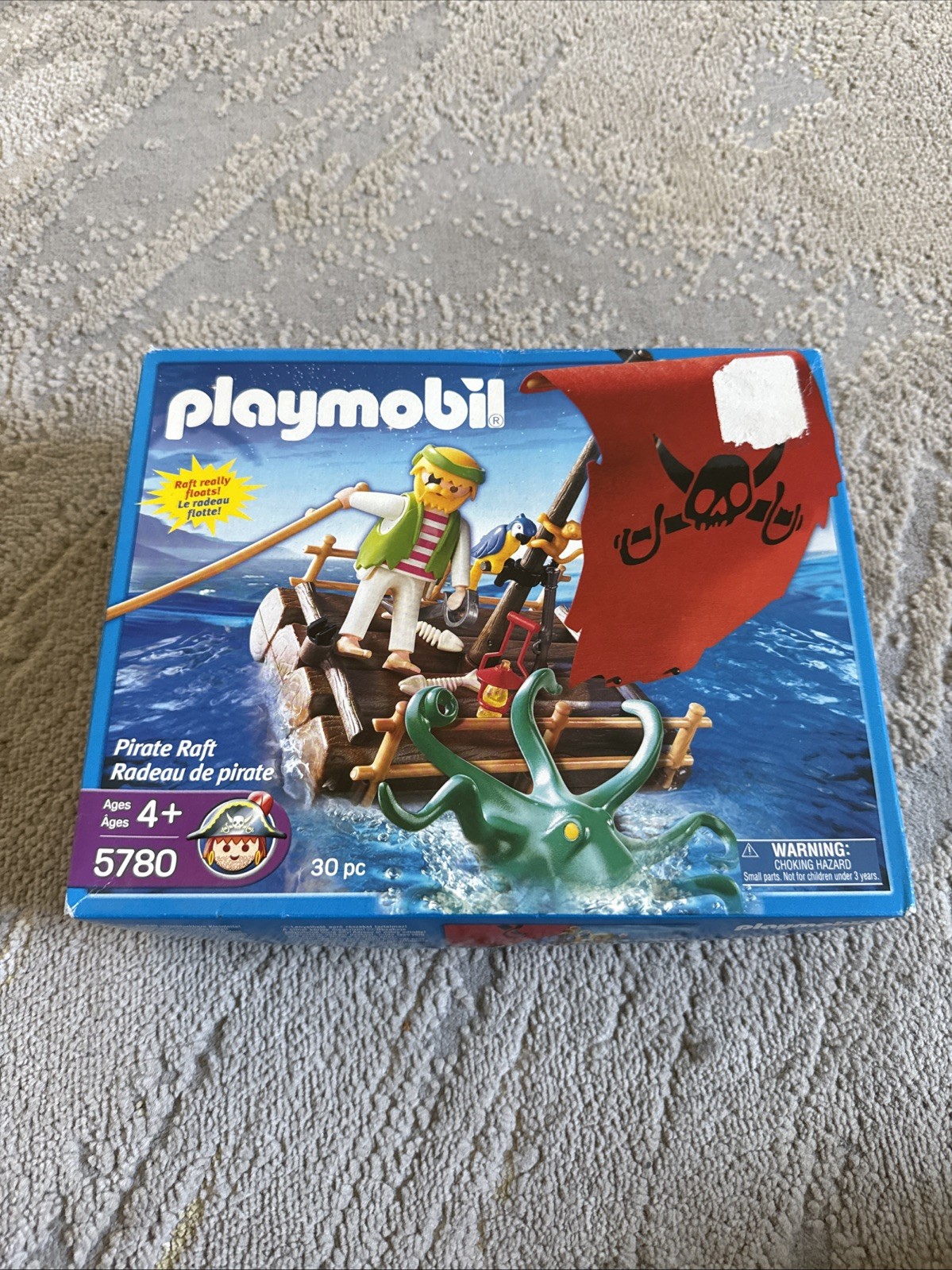 Foto 1 di 9