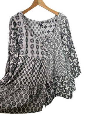Sacred Threads Womens  Black Cream  Patchwork Boho Blouse Flowy Fit Floral Print