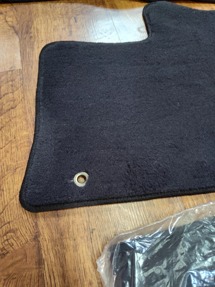 2017 - 2024 Nissan ARMADA Front 2nd 3rd Cargo Carpet Mats BLACK OEM GENUINE - Image 4 of 4