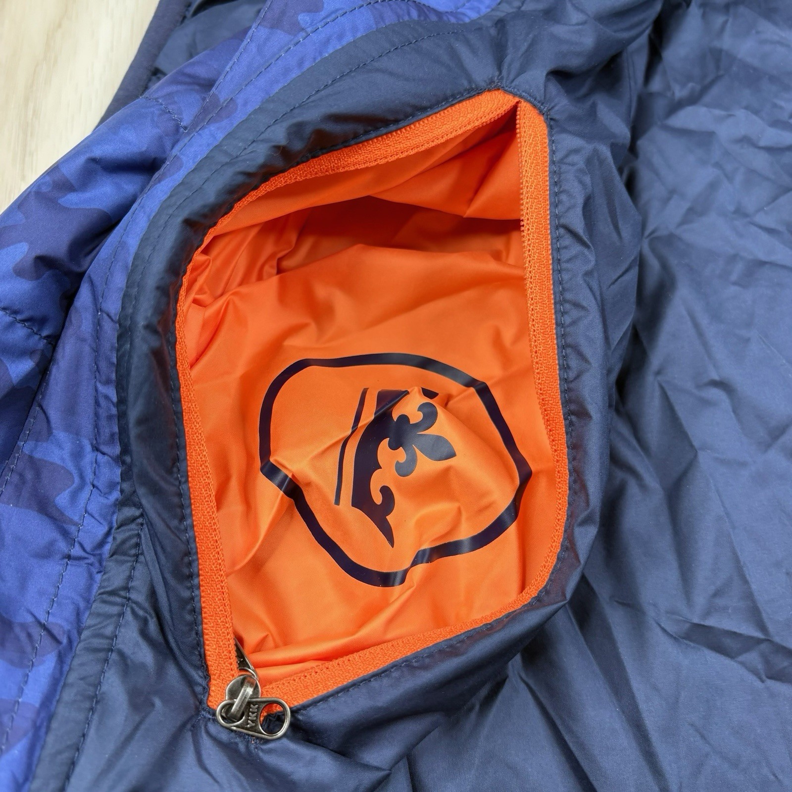 Peter Millar Camo Hyperlight Vest Performance Qui… - image 9