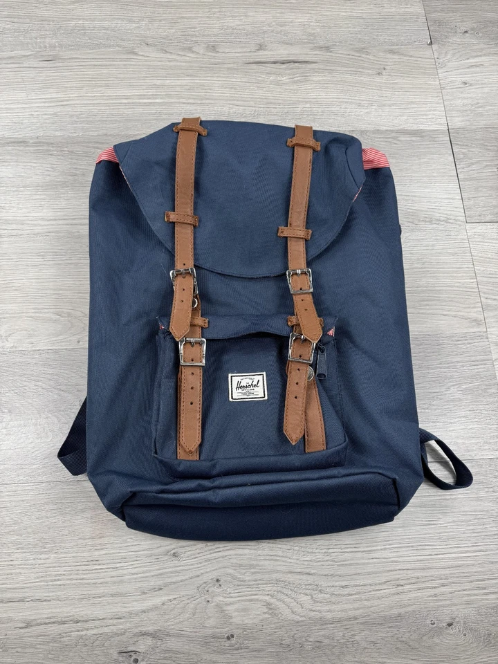 Herschel Supply Co Little America 30L Mochila Mochila de Cuero Azul Universitario Foto 2 de 4