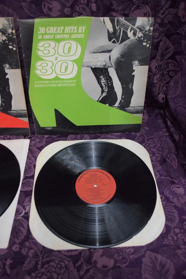 30 Great Hits By 30 Great Country Artists Vol 1 & 2 LP Record Vinyl Lot  EX/EX - Image 3 of 4