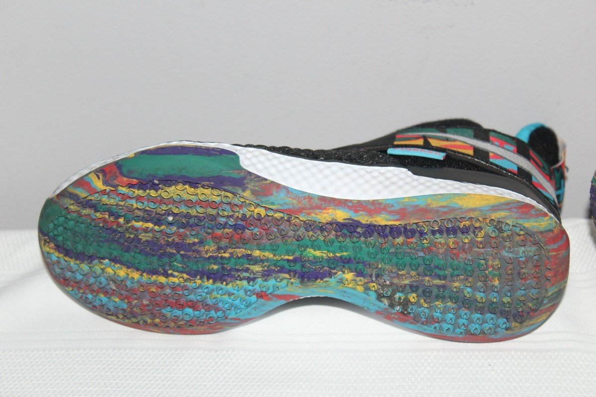 nike air zoom universe flyease review