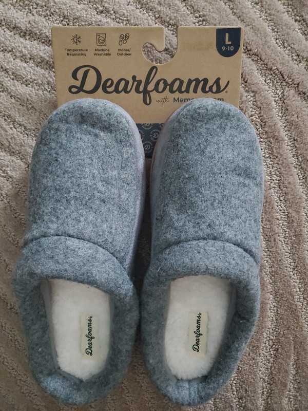 dearfoam slippers 9-10