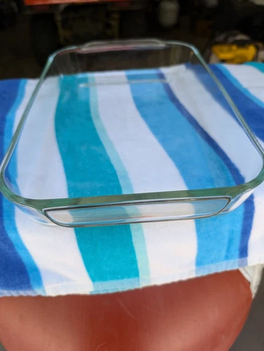Vintage Pyrex Baking Dish 233-R 13x9x2  3 Quart Clear Excellent Shape