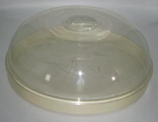 Mid Century Chillzanne Dessert Cake Pie Carrier Made in U.S.A. by Branello