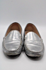 Tod's silver leather driving loafer, size 37