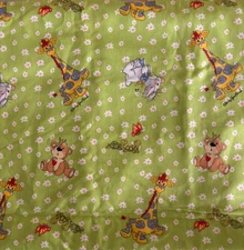 2002 Little Suzy's Zoo Cotton Fabric Turtles Giraffe Teddy Bear 2.5  Yards 