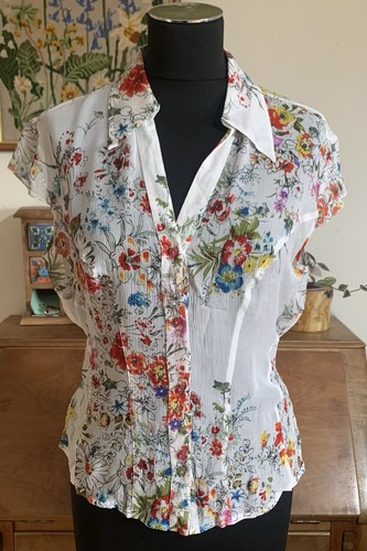 PER UNA ! SIZE 12 ! REALLY PRETTY FLORAL BLOUSE ! VGC ! WRINKLED LOOK ! SUMMER