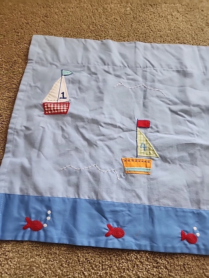 Cenefa para peces velero, bolsillo para poste, cerámica granero niños forrada usada en excelente estado Foto 2 de 4