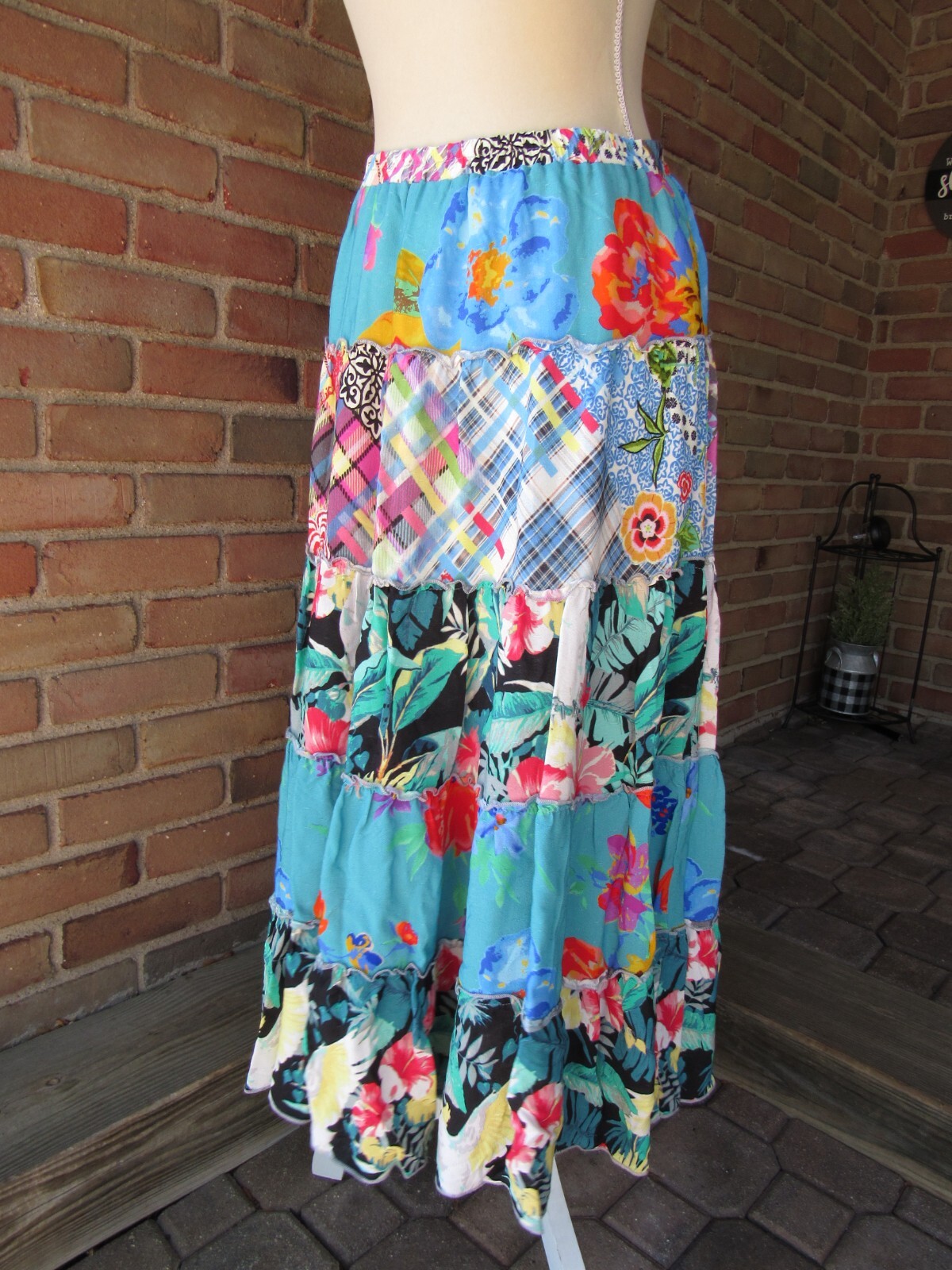 John Mark Skirt Patchwork Pleated Maxi Floral Vib… - image 9
