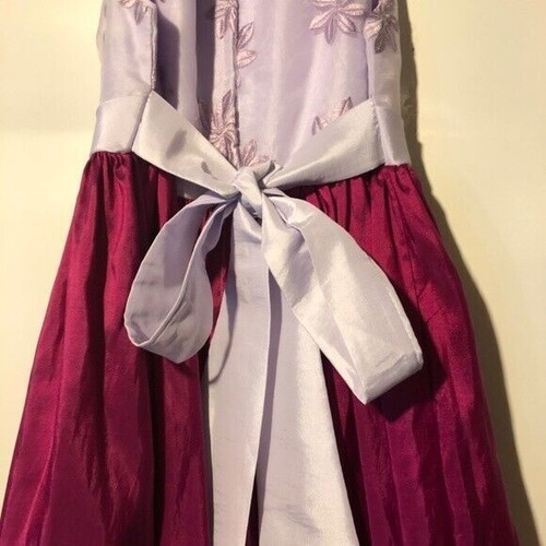 My princess wear holiday dress fit and flare bow and flower embroidery size 6x - Picture 3 of 4