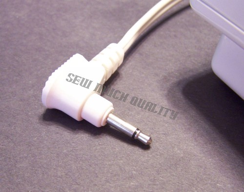 FOOT CONTROL PEDAL # 043271133 W/ Cord Kenmore 385.19365990 Necchi 6150 + - Picture 4 of 4