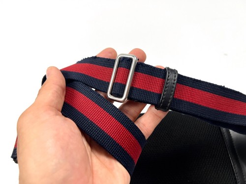 Auth GUCCI GG Supreme Black Dark Gray Leather Crossbody Waist Bag - 474293 - Picture 10 of 18