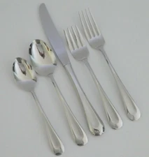 ONEIDA SAND DUNE 5 Piece PLACE SETTING Satin