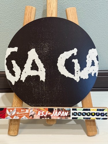 Lady Gaga Mayhem Japan Deluxe Edition CD+Photobook+Stickers 7" Album NEW - Picture 8 of 24