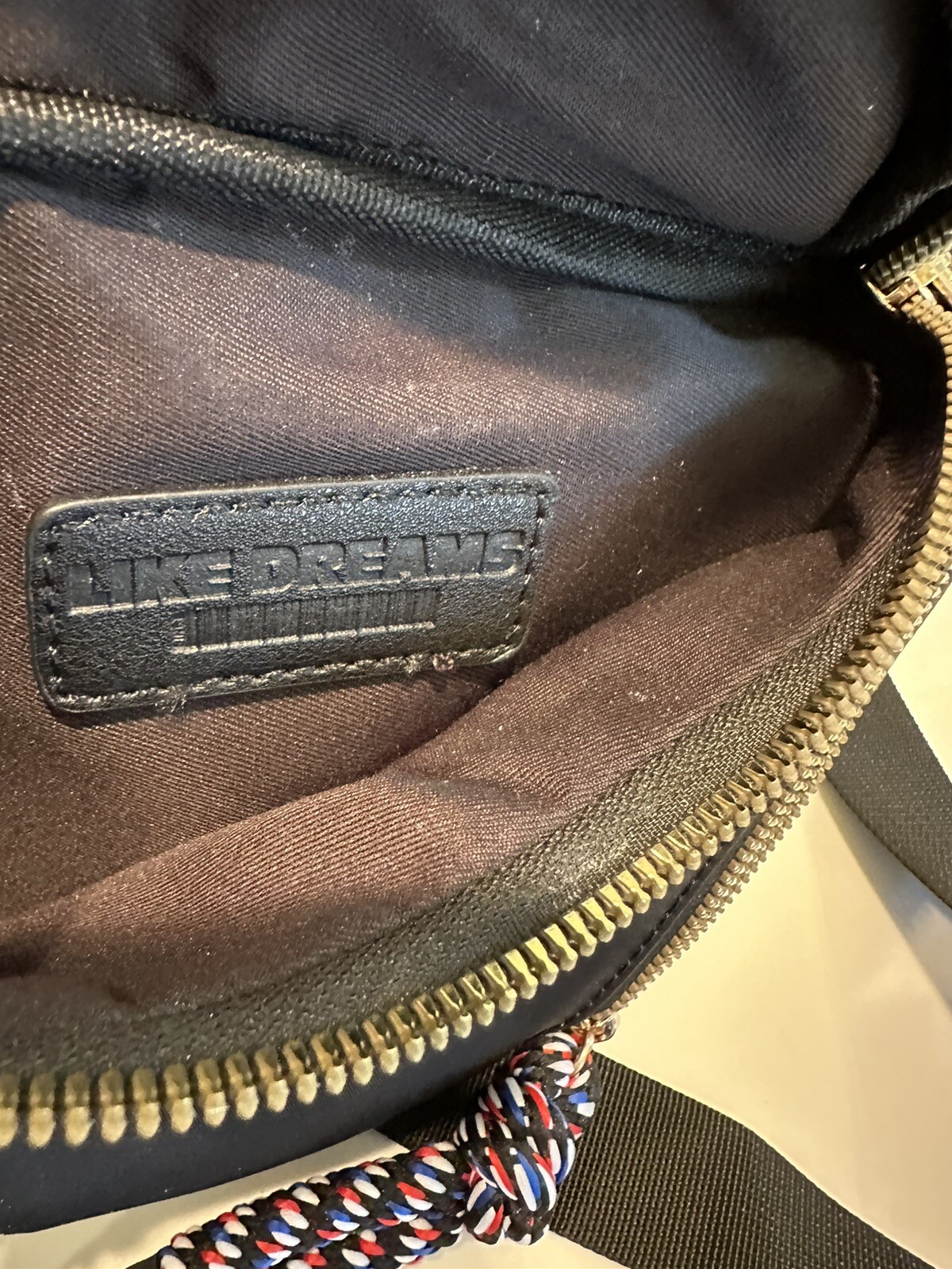 LIKE DREAMS Basic Polyurethane Fannypack Black  3… - image 5