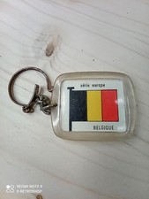 Porte clé vintage année 60 / 70 Europe Belgique porte clef K073