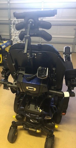 Electric Power Wheelchair Quantum model tilt-in-space 2019 - Picture 6 of 7