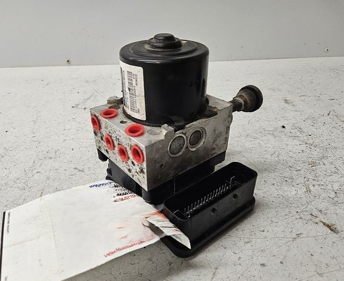 2013-2014 Ford Explorer Anti-Lock Brake Pump Assembly W/O Adaptive Cruise OEM