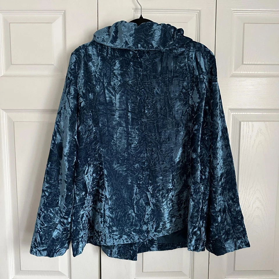 Roamans Jacket Womens 18W Blue Crushed Velvet Collared Button Plus Holiday NWOT - Image 2 of 4
