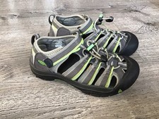 Keen Newport H2 Youth Size 2 Gray Green Waterproof Hiking Sport Sandals 1014266