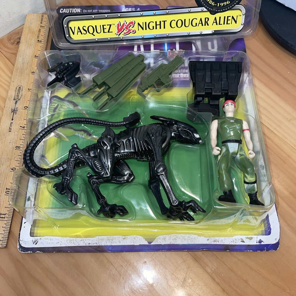 Vasquez vs Night Cougar エイリアン　ケナー　激レア Vasquez vs Night Cougar エイリアン ケナー 激レア - メルカリ