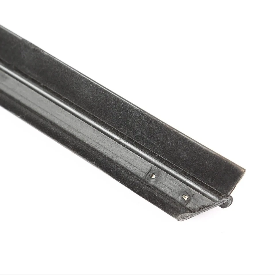 Sello de vidrio de puerta Omix 12303.17 para Wrangler 97-06 (TJ) Foto 4 de 4