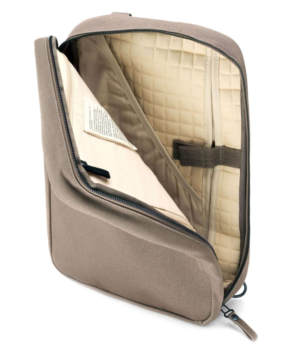 Qwstion Laptop Bag NEW light Brown UK